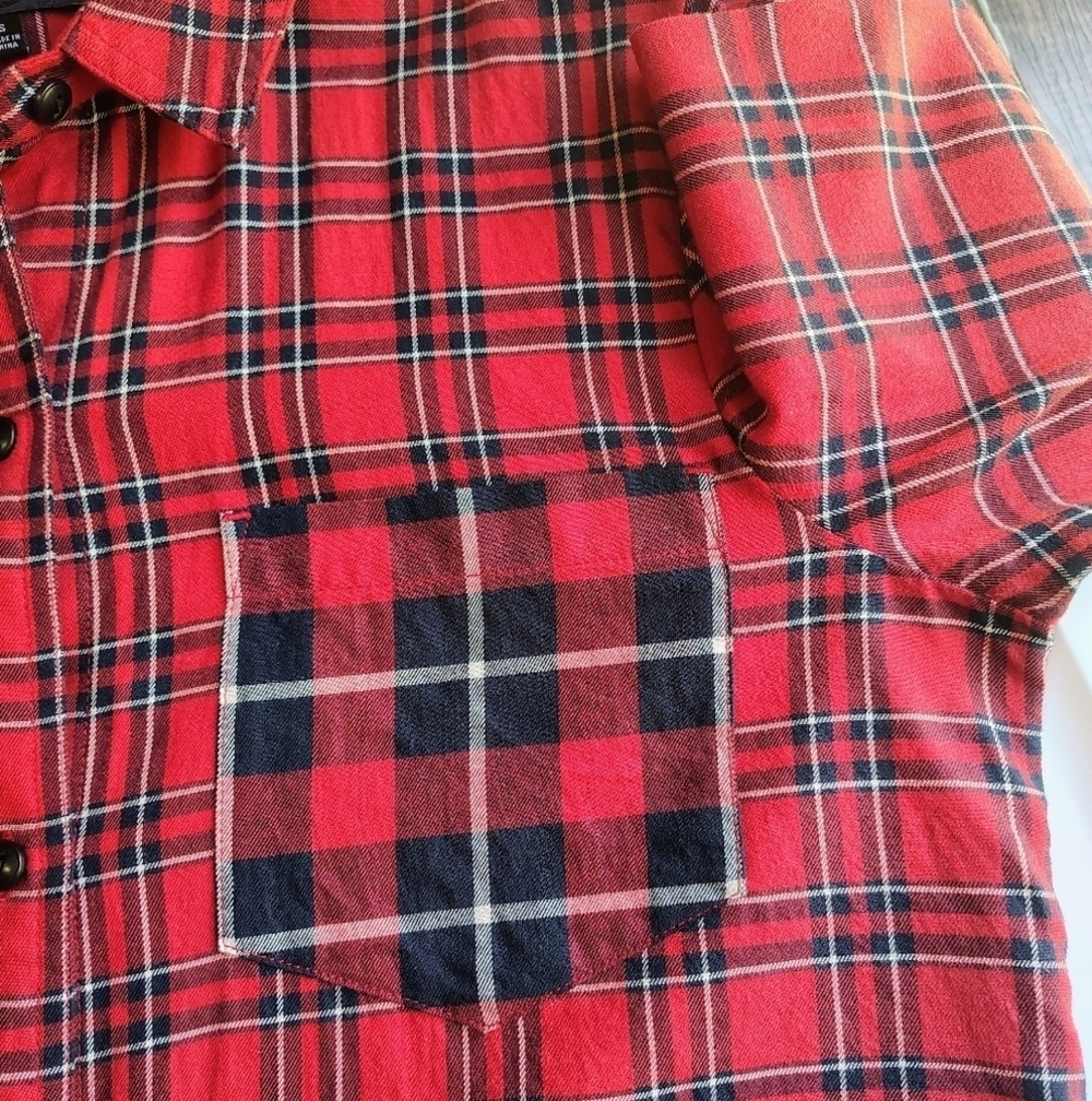 Madewell women's classic ex-boyfriend shirt, red cotton plaid, one pocket, sz S. - Picture 3 of 16